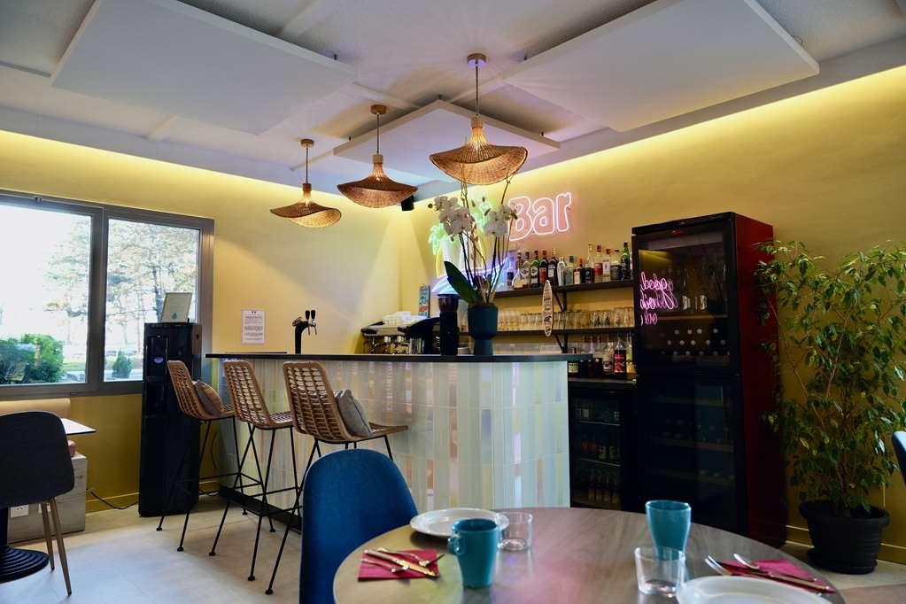 Sure Hotel By Best Western Biarritz Aeroport Anglet Restaurante foto